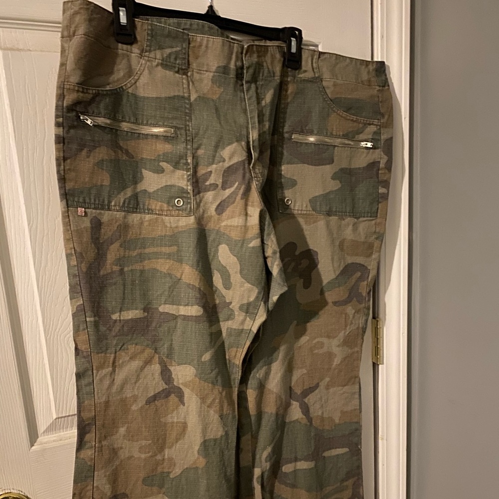 Camouflage women’s pants